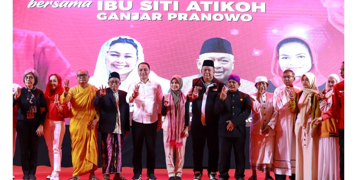Komunitas dan relawan lintas agama di Surabaya teguhkan dukungan pada Ganjar-Mahfud