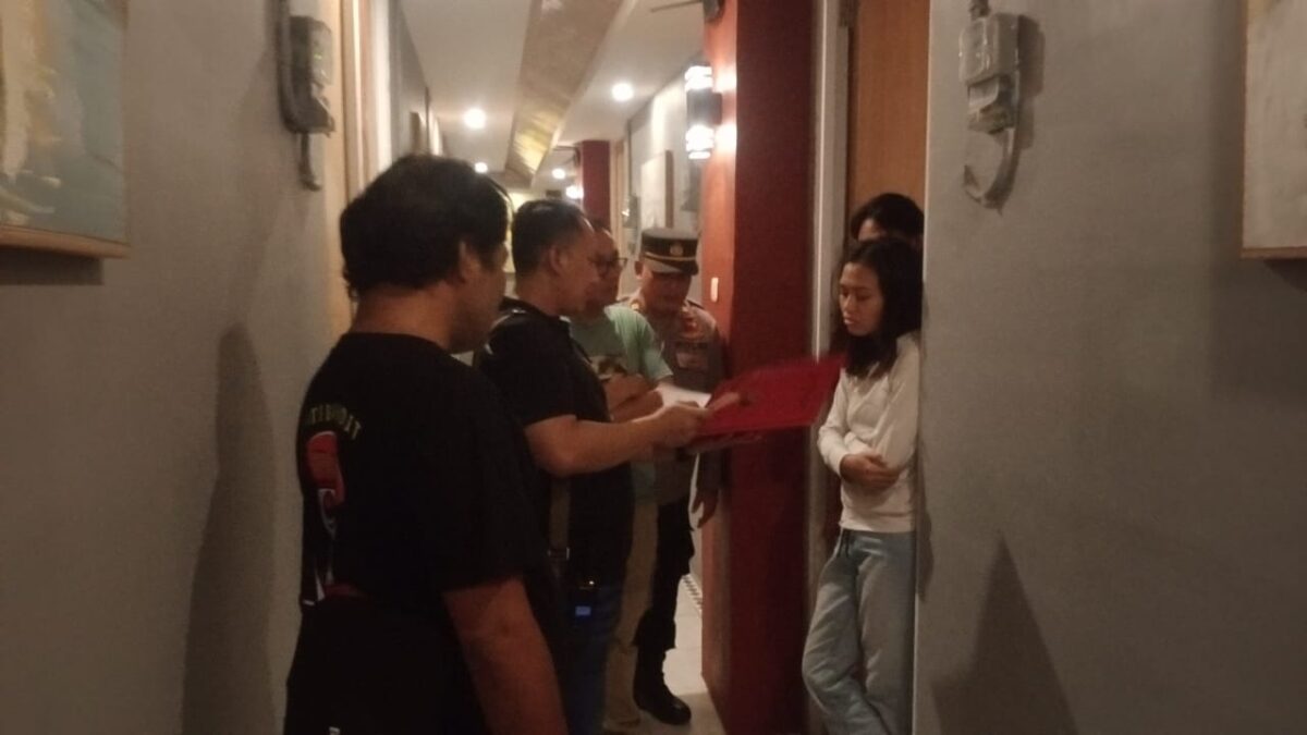 Hotel Ready Room Palacio digerebek polisi, puluhan pasangan mesum diciduk