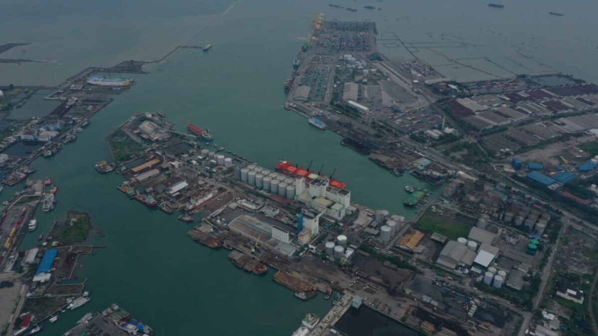 Ini cara investasi Pelabuhan Tanjung Emas atasi banjir rob di area kerjanya